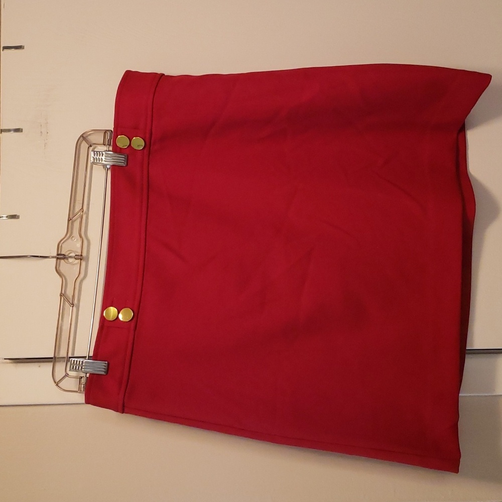 $5 FEBRUARY SALE Loft Red Skirt 14P